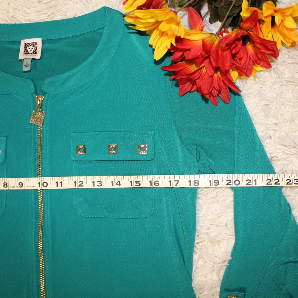 Anne Klein Emerald Green zipper blouse! Sz: S - Picture 3 of 7